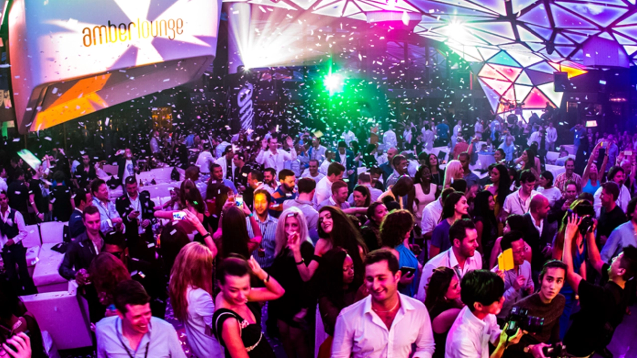 Nightlife in Abu Dhabi: Where to Find the Best Happy Hour Deals