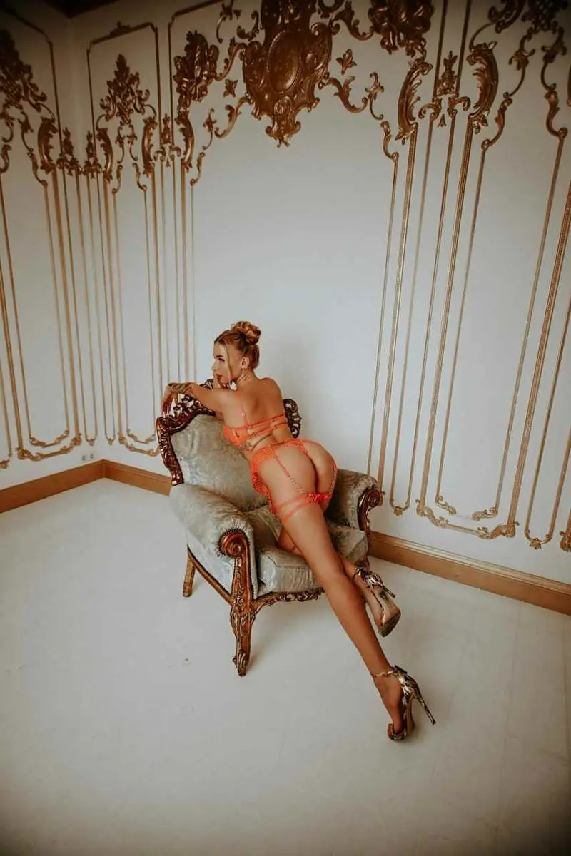 Кэнди эскорт в городе Дубай