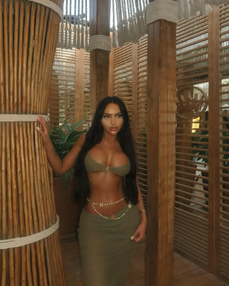 Элаити эскорт в городе Дубай