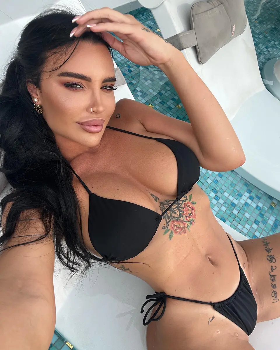 Джамири эскорт в городе Дубай