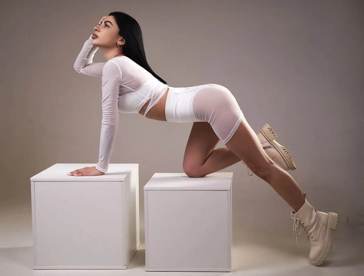 Китти эскорт в городе Дубай