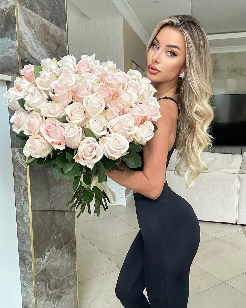 Никани эскорт в городе Дубай