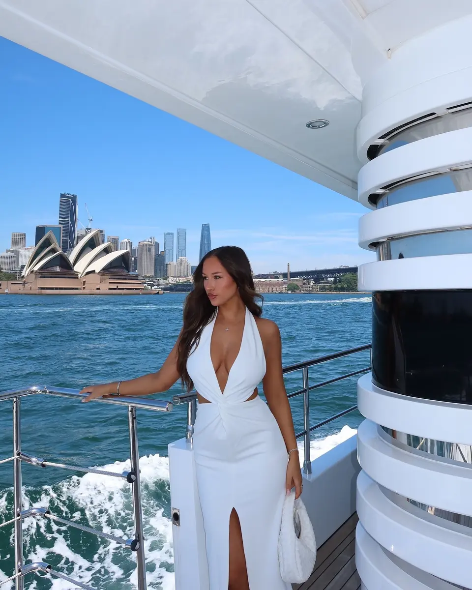 Тамарити эскорт в городе Дубай